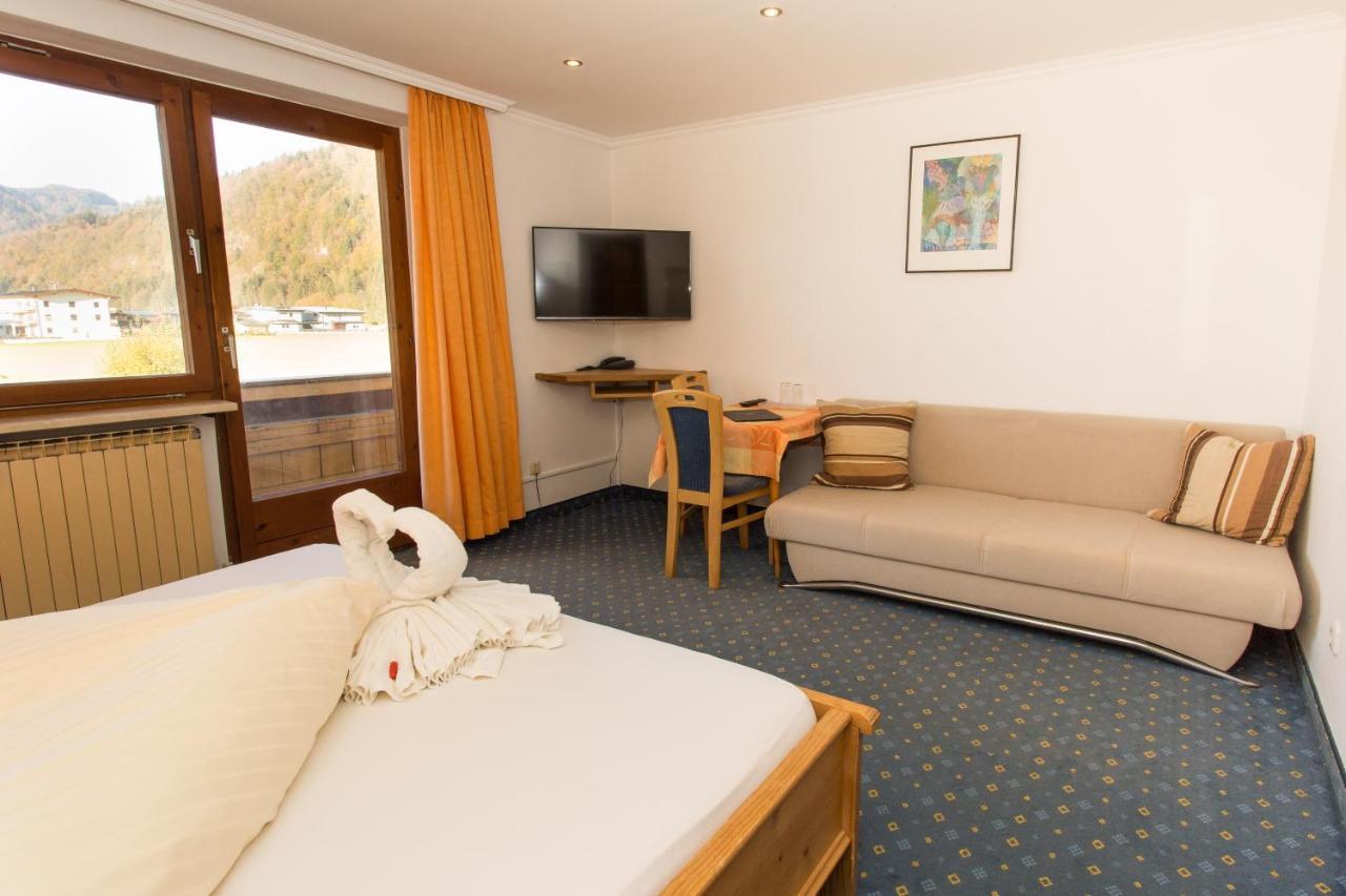 Hotel Neuwirt Kirchdorf in Tirol Exterior photo